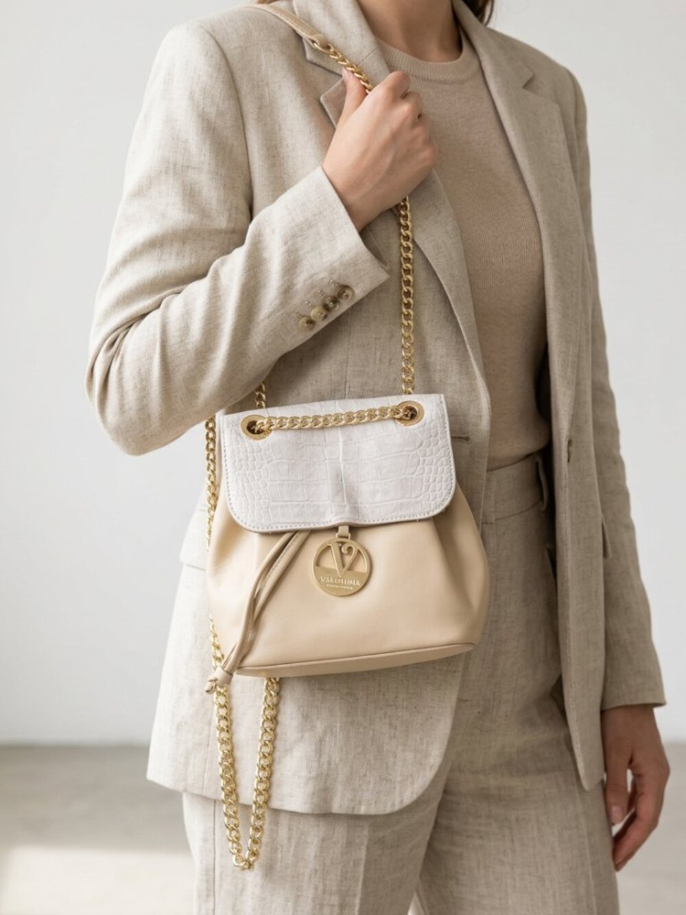 NWT Valentina Convertible Ivory Gold Tone Genuine Leather Handbag/Backpack